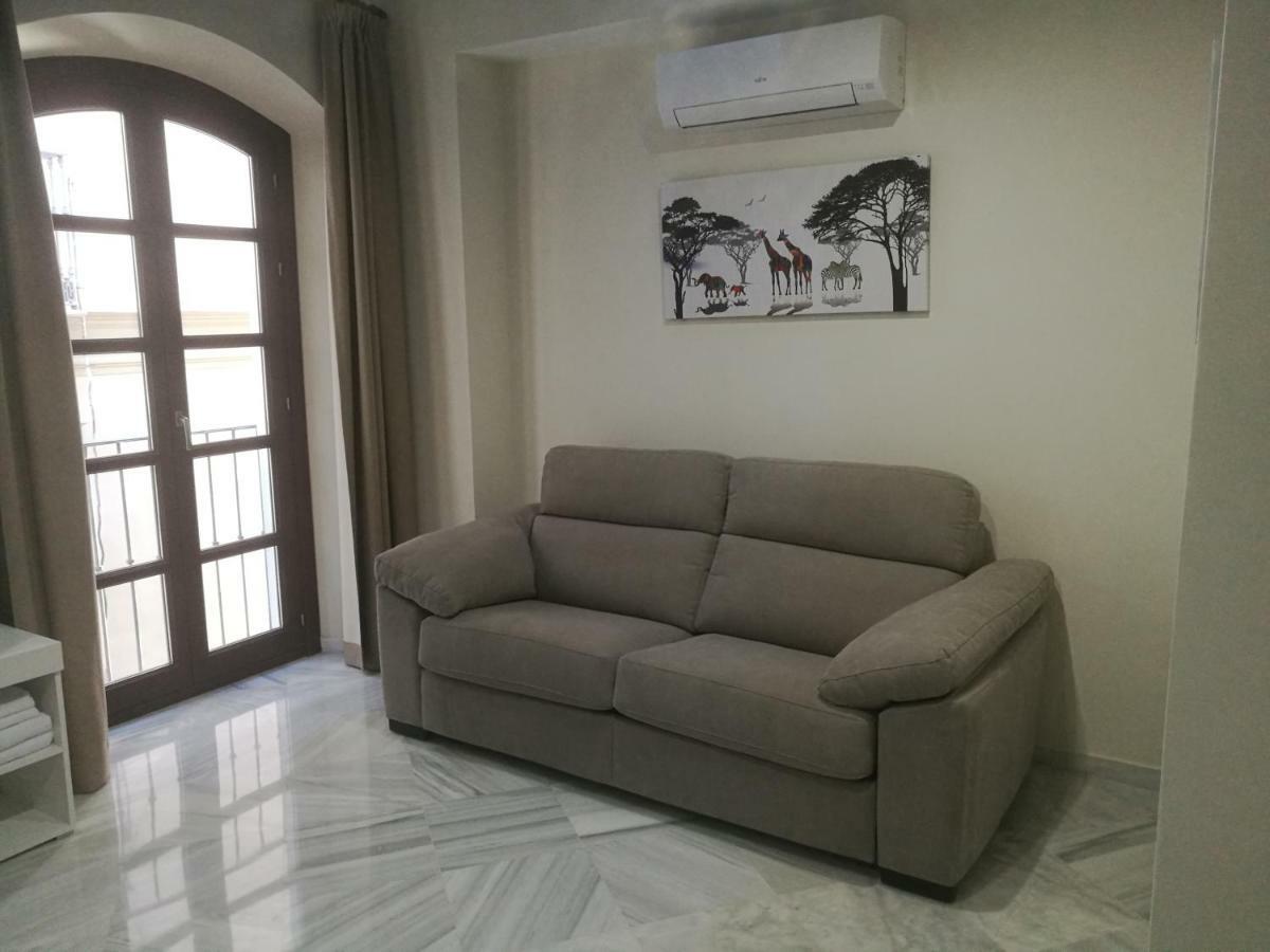 Apartamentos Edificio Vicente Málaga Extérieur photo