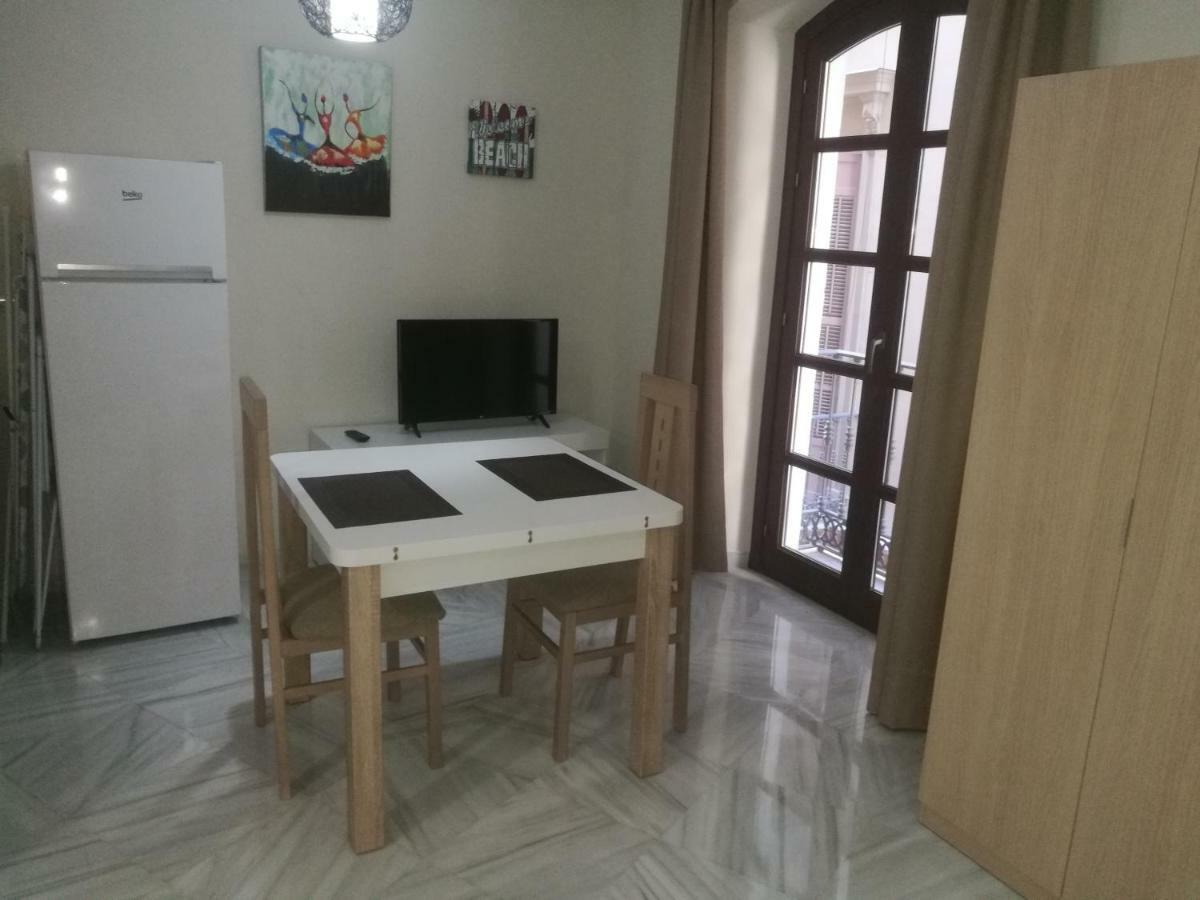 Apartamentos Edificio Vicente Málaga Extérieur photo