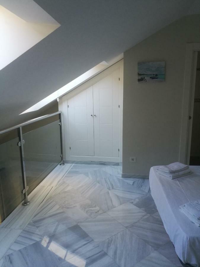Apartamentos Edificio Vicente Málaga Extérieur photo